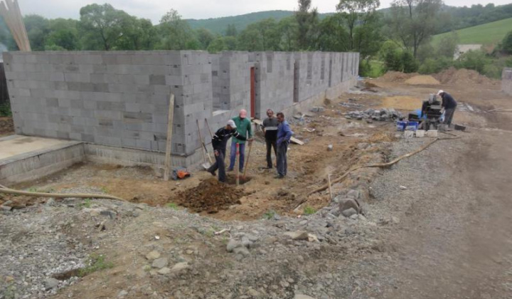 2. fotografia fotogalérie Výstavba rómskych bytov