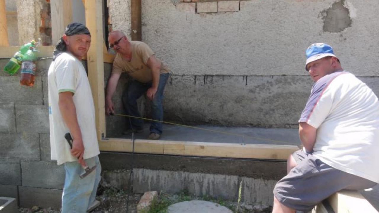 Fotografia fotogalérie Prístavba k sále obecného úradu