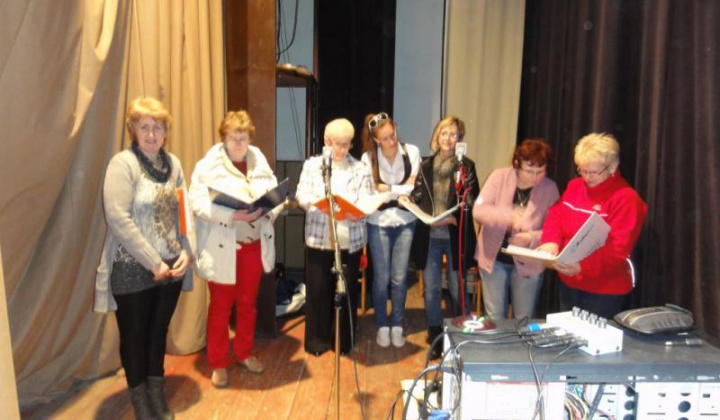 2. fotografia fotogalérie Folkórny súbor Olšavan a krst CD 2014