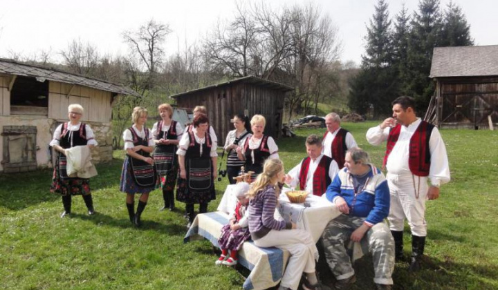 7. fotografia fotogalérie Folkórny súbor Olšavan a krst CD 2014