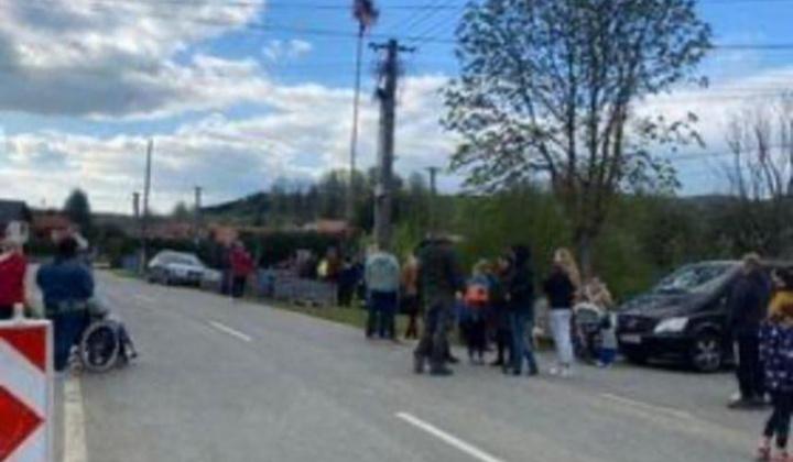 1. fotografia fotogalérie Zdobenie mája 2023