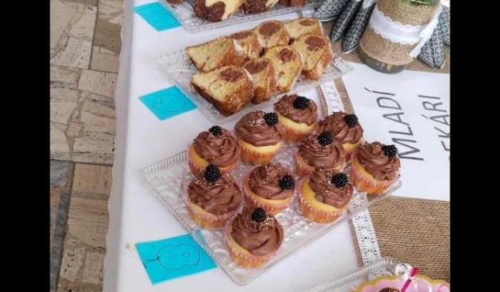 3. fotografia fotogalérie Účasť na súťaži: Peče cali valal v Mestisku 2023