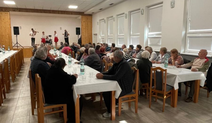 3. fotografia fotogalérie Mesiac účty k starším 2024